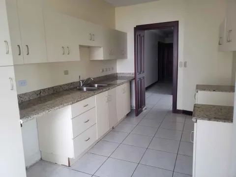 Apartamento en venta en Escazú, San José – foto 3