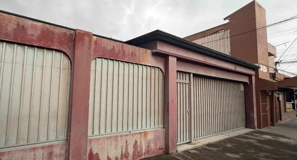 Casa en venta en Vázquez de Coronado, San José – Casa en Patalillo, Coronado