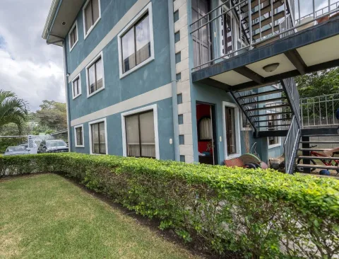 Apartamento en venta en Santa Ana, San José – Apartamento en Condominio Las Brisas, Pozos, Santa Ana.