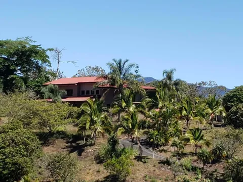 Casa en venta en Naranjo, Alajuela – Se Vende Casa en Naranjo, Alajuela