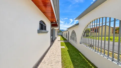 Casa en venta en Escazú, San José – foto 3