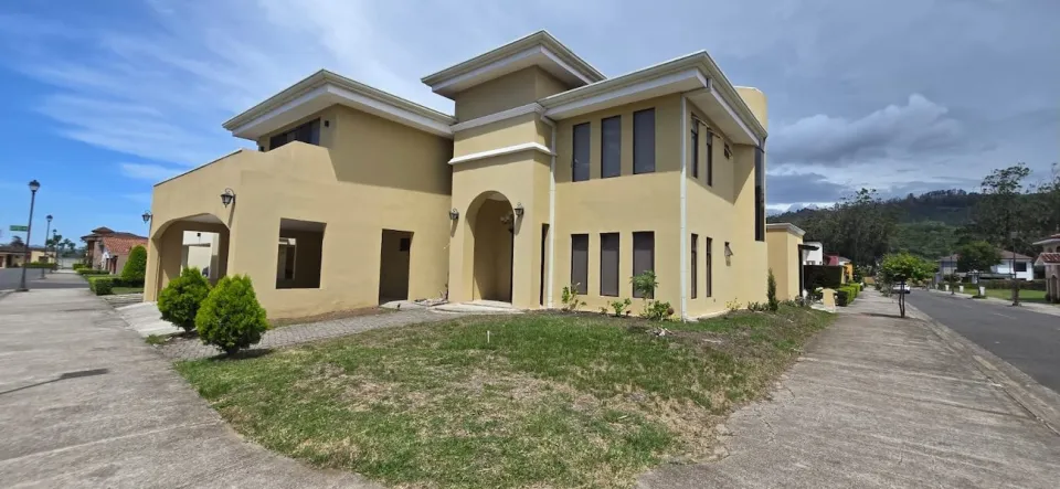 Casa en venta en El Guarco, Cartago – Casa en Condominio La Hacienda, Tejar del Guarco, Cartago