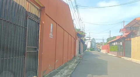 Apartamento en venta en Atenas, Alajuela – Propiedad con 3 apartamentos
