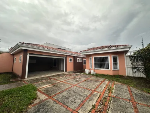 Casa en venta en Belén, Heredia – foto 3