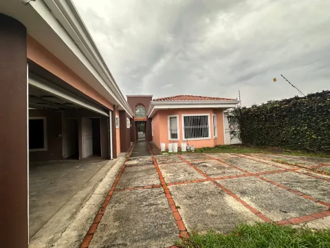 Casa en venta en Belén, Heredia – foto 2