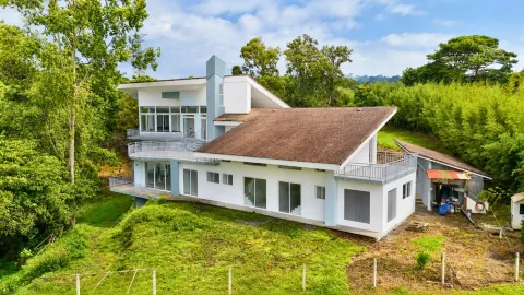 Casa en venta en Vázquez de Coronado, San José – Casa en San Pedro de Coronado, a 5 minutos de el centro de Coronado