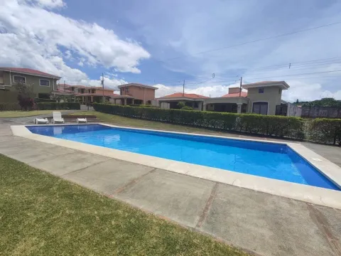 Casa en venta en Guácima, Alajuela, Alajuela – Casa en Condominio Villanea, La Guacima, Alajuela