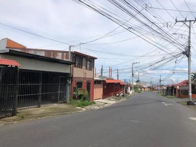 Casa en venta en Vázquez de Coronado, San José – foto 2