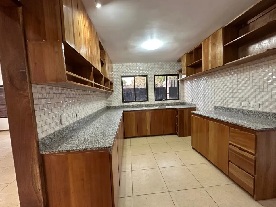 Casa en alquiler en Santa Ana, San José – foto 6