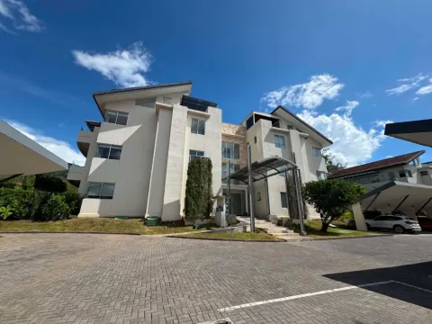 Apartamento en condominio en venta en Santa Ana, San José – Apartamento en Condominio Vereda del Río, Santa Ana