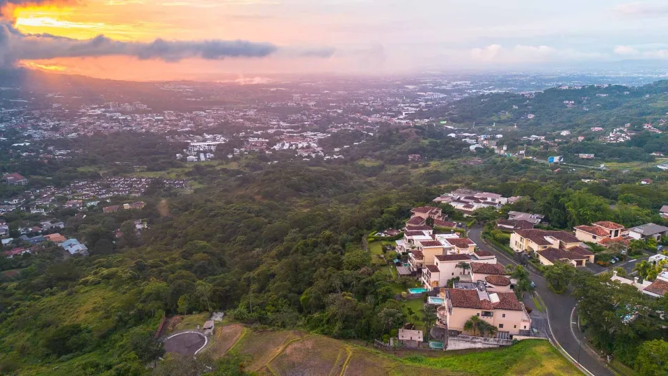 Casa en venta en Santa Ana, San José – foto 11