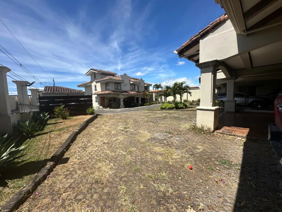 Casa en venta en Santa Ana, San José – foto 7